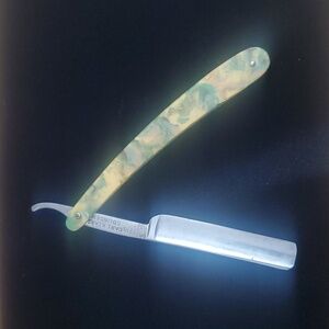 VINTAGE CARL KLAAS STRAIGHT RAZOR  MADE IN GERMANY